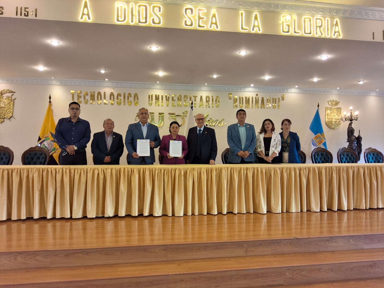 FENATRAPE firma Convenio de Cooperacion Interinstitucional, con el Instituto Tecnologico Universitario Ruminahui